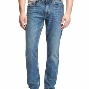 Old Navy Light wash slim fit built-in flex jeans